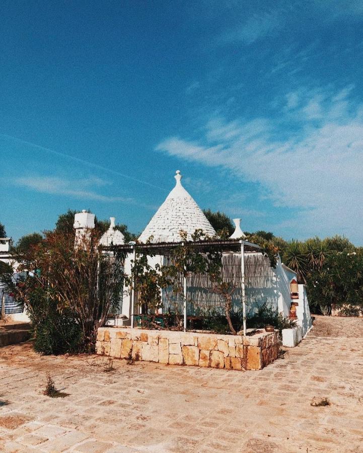 Fikus - The Apulian B&B Ceglie Messapica Exterior foto